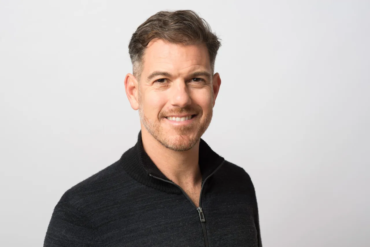 Martin Kon's Headshot